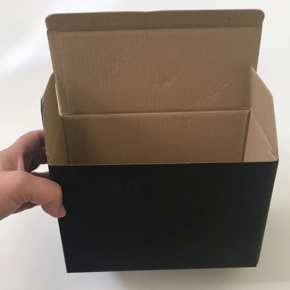 24 pcs Black Gift boxes 8.5in (l) x 3.2 in (d) x 5.2 in (h)